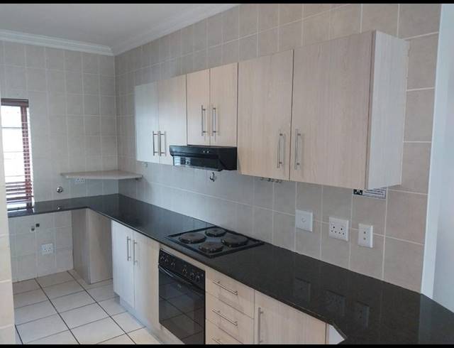 3 BEDROOM HOUSE FOR SALE IN BLUE MOUNTAIN VILLAGE